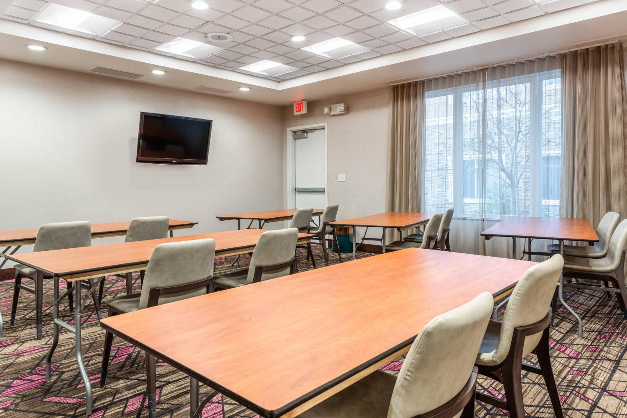 Residence Inn Дълут Екстериор снимка