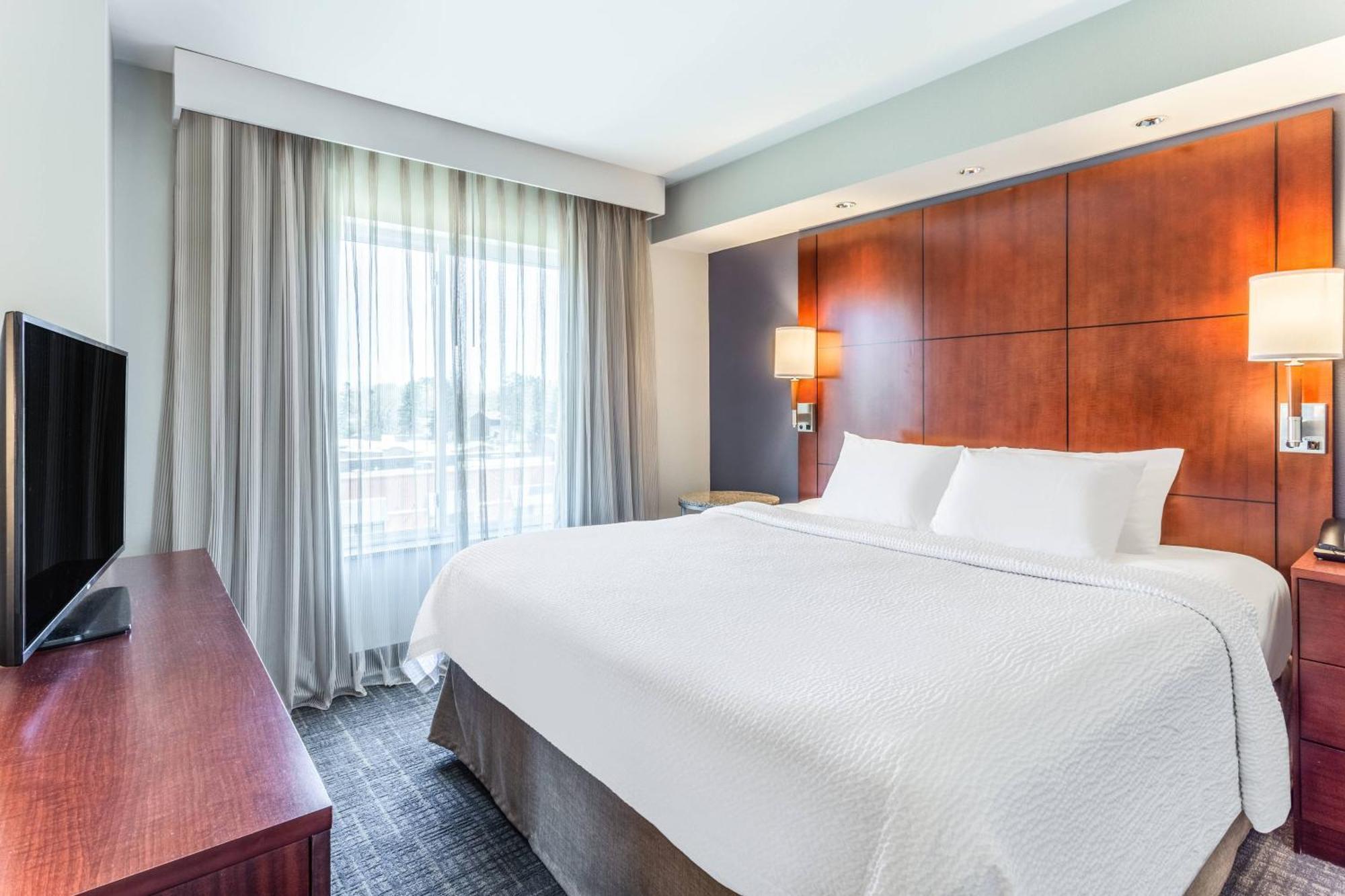 Residence Inn Дълут Екстериор снимка